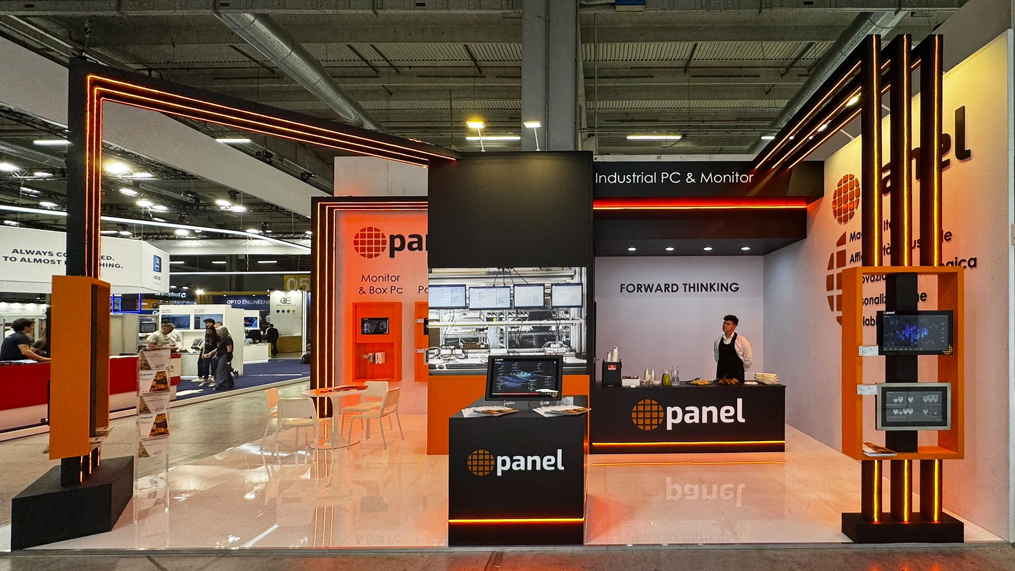 Vista interna dello stand Panel progettato per SPS Italia